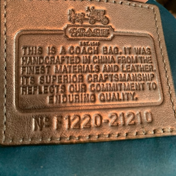 💕💕💕COACH💕💕💕 - Picture 4 of 5